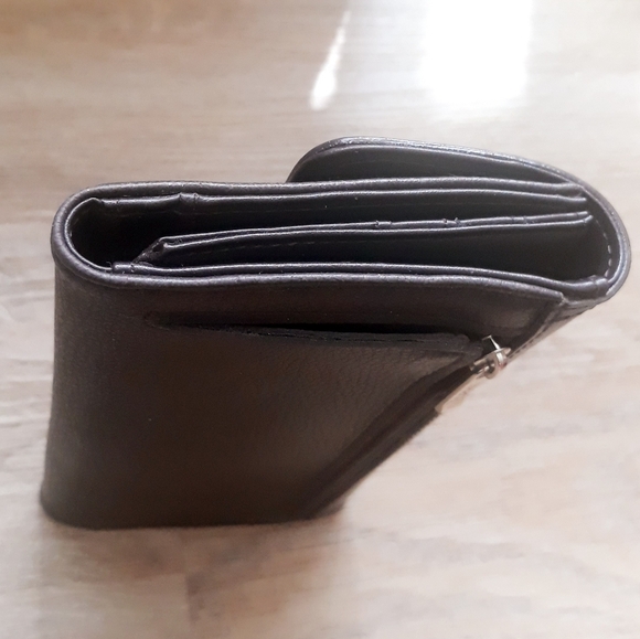 Esprit Pebbled Brown Faux Leather Wallet Billfold - Picture 10 of 14